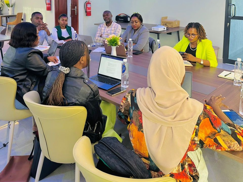 Young Women Leaders Join Forces with the Government to Drive National young women leaders Agenda.